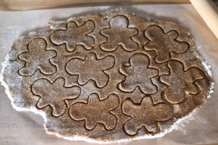 paleo gingerbread men cookies